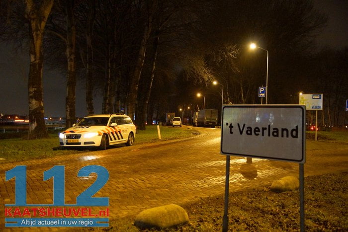 2015-01-28-0701-Parkeerplaats 't Vaerland aan de A59 dicht Waspik