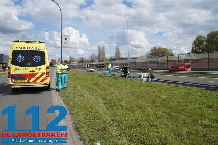 Bestuurder komt in berm terecht langs A59 in Waalwijk 8 Bestuurder komt in berm terecht langs A59 in Waalwijk 112 De Langstraat