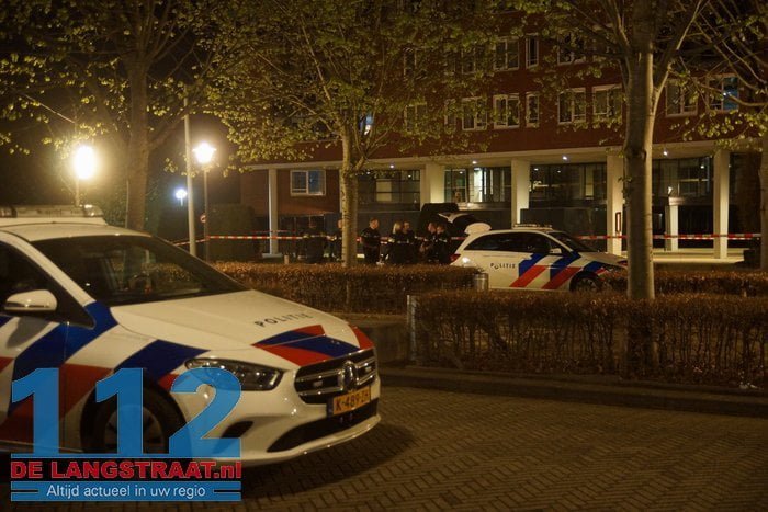 Hulzen gevonden bij verzorgingstehuis na melding van schietincident 2 Hulzen gevonden bij verzorgingstehuis na melding van schietincident 112 De Langstraat