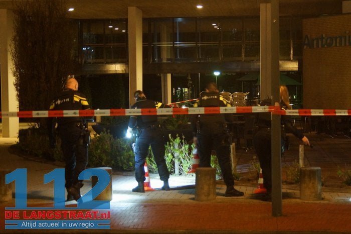 Hulzen gevonden bij verzorgingstehuis na melding van schietincident 4 Hulzen gevonden bij verzorgingstehuis na melding van schietincident 112 De Langstraat