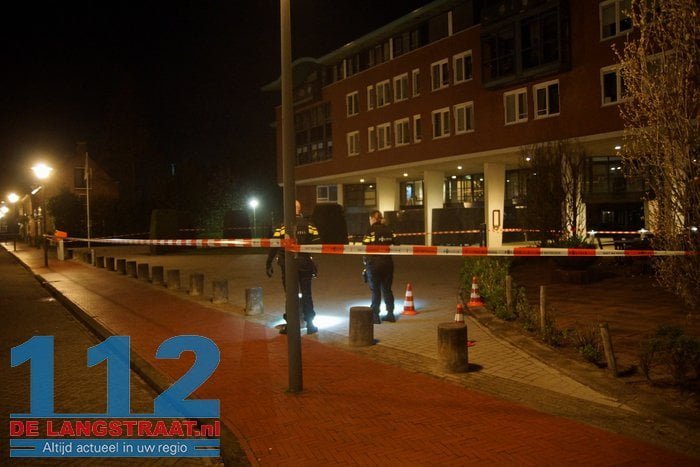 Hulzen gevonden bij verzorgingstehuis na melding van schietincident 5 Hulzen gevonden bij verzorgingstehuis na melding van schietincident 112 De Langstraat