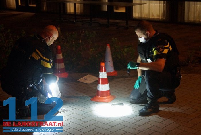Hulzen gevonden bij verzorgingstehuis na melding van schietincident 18 Hulzen gevonden bij verzorgingstehuis na melding van schietincident 112 De Langstraat