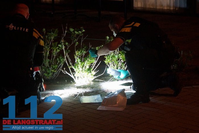 Hulzen gevonden bij verzorgingstehuis na melding van schietincident 23 Hulzen gevonden bij verzorgingstehuis na melding van schietincident 112 De Langstraat