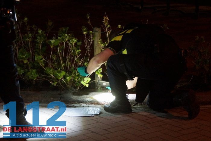 Hulzen gevonden bij verzorgingstehuis na melding van schietincident 26 Hulzen gevonden bij verzorgingstehuis na melding van schietincident 112 De Langstraat