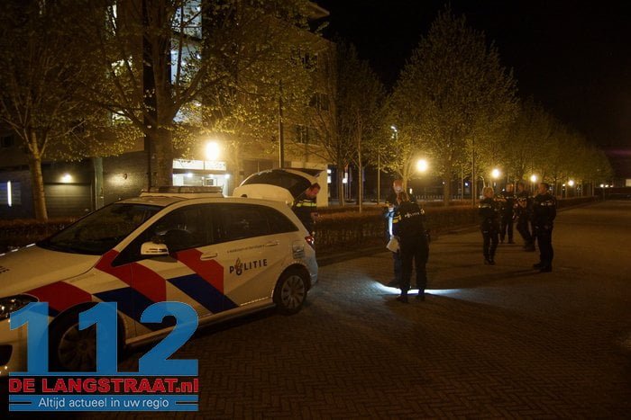 Hulzen gevonden bij verzorgingstehuis na melding van schietincident 28 Hulzen gevonden bij verzorgingstehuis na melding van schietincident 112 De Langstraat