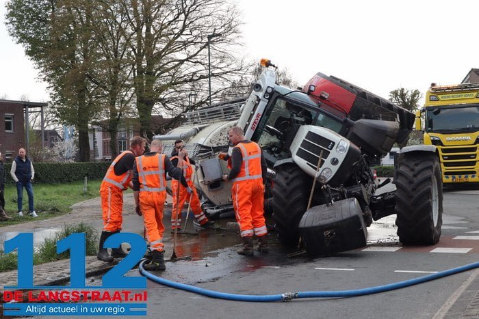 Ravage en stank door gekantelde tractor met giertank op rotonde in Dongen 14 Ravage en stank door gekantelde tractor met giertank op rotonde in Dongen 112 De Langstraat