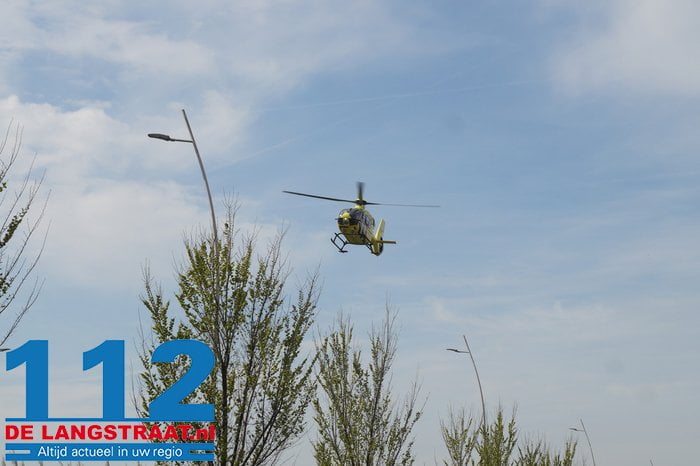 Midden-Brabantweg tijdelijk afgesloten door inzet van hulpdiensten 2 Midden-Brabantweg tijdelijk afgesloten door inzet van hulpdiensten 112 De Langstraat