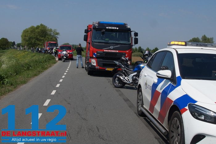 Ernstig ongeluk met vier motorrijders tijdens toertocht bij Andel: twee zwaargewonden 11 Ernstig ongeluk met vier motorrijders tijdens toertocht bij Andel: twee zwaargewonden 112 De Langstraat