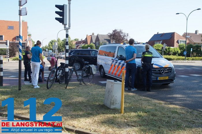 Man op fiets raakt gewond aan de Burg. Smeelelaan Waalwijk 3 Man op fiets raakt gewond aan de Burg. Smeelelaan Waalwijk 112 De Langstraat