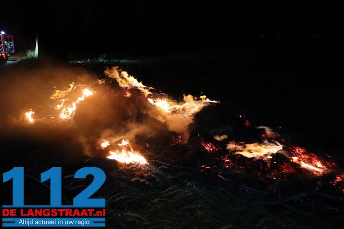 Derde dag op rij raak in Sprang-Capelle: dit keer berg afval in brand 3 Derde dag op rij raak in Sprang-Capelle: dit keer berg afval in brand 112 De Langstraat