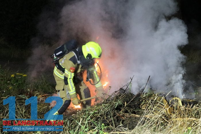 Hooibalen in brand Halve Zolenpad Sprang-Capelle 7 Hooibalen in brand Halve Zolenpad Sprang-Capelle 112 De Langstraat