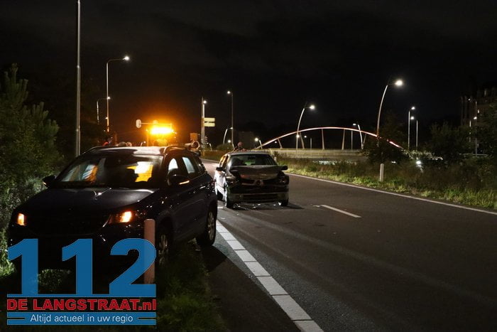 Weer Botsing Op Midden-Brabantweg Bij Efteling: Drie Auto's Raken ...