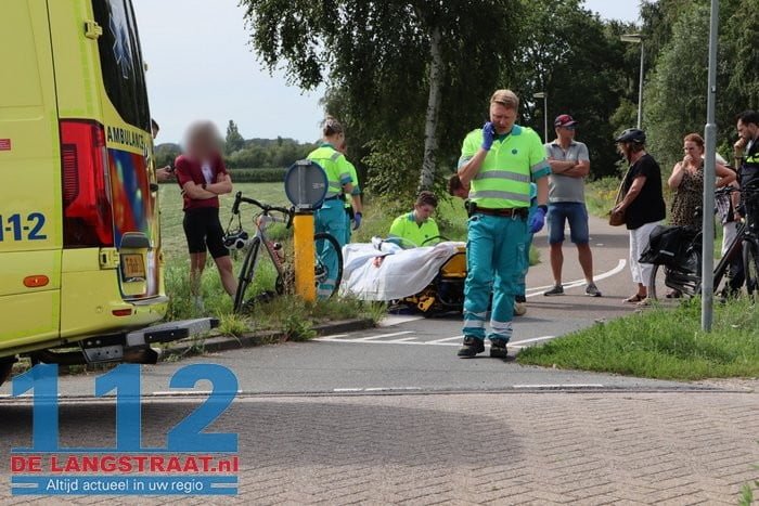 Fietser gewond na botsing met wielrenner Waspik 3 Fietser gewond na botsing met wielrenner Waspik 112 De Langstraat