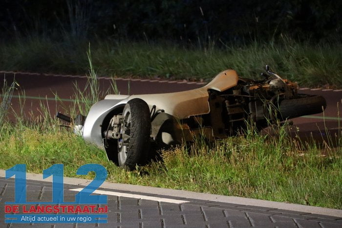 Voorbijgangers vinden gewonde scooterrijder Loon op Zand 2 Voorbijgangers vinden gewonde scooterrijder Loon op Zand 112 De Langstraat