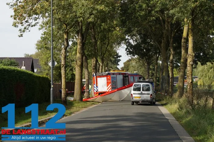 Fietser overleden na aanrijding met vrachtwagen Sprang-Capelle 12 Fietser overleden na aanrijding met vrachtwagen Sprang-Capelle 112 De Langstraat