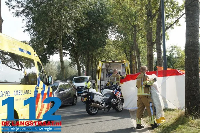 Fietser overleden na aanrijding met vrachtwagen Sprang-Capelle 15 Fietser overleden na aanrijding met vrachtwagen Sprang-Capelle 112 De Langstraat