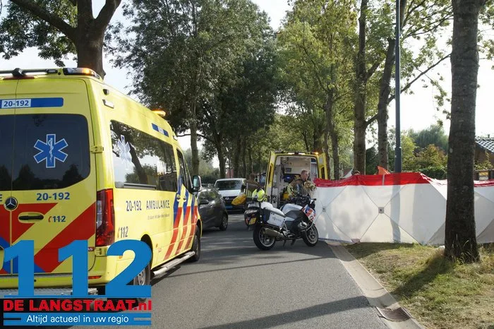 Fietser overleden na aanrijding met vrachtwagen Sprang-Capelle 17 Fietser overleden na aanrijding met vrachtwagen Sprang-Capelle 112 De Langstraat