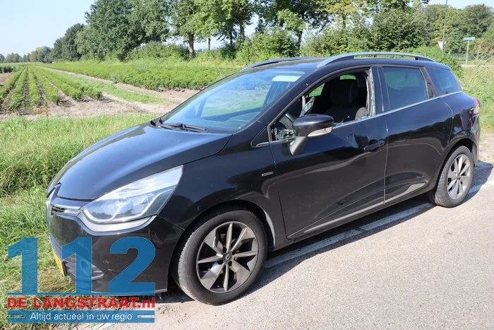 Motorrijder gewond na botsing op rotonde Dongen 2 Motorrijder gewond na botsing op rotonde Dongen 112 De Langstraat