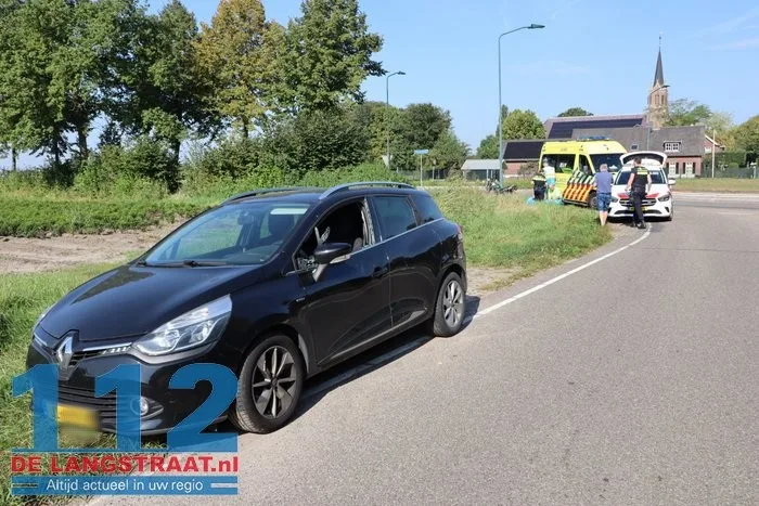 Motorrijder gewond na botsing op rotonde Dongen 3 Motorrijder gewond na botsing op rotonde Dongen 112 De Langstraat