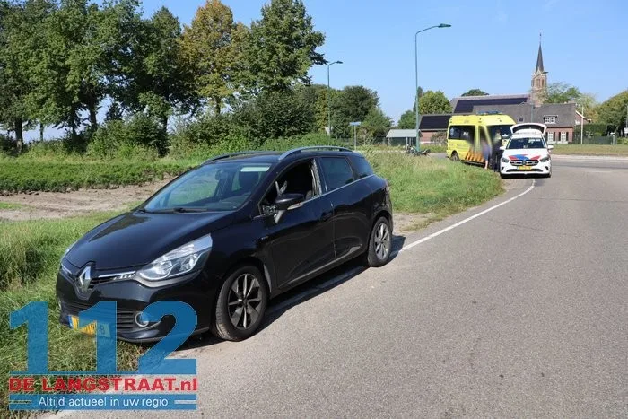 Motorrijder gewond na botsing op rotonde Dongen 11 Motorrijder gewond na botsing op rotonde Dongen 112 De Langstraat
