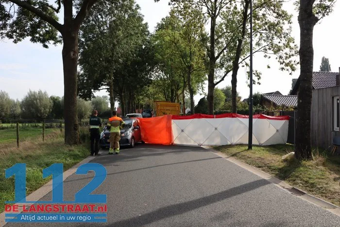 Fietser overleden na aanrijding met vrachtwagen Sprang-Capelle 5 Fietser overleden na aanrijding met vrachtwagen Sprang-Capelle 112 De Langstraat