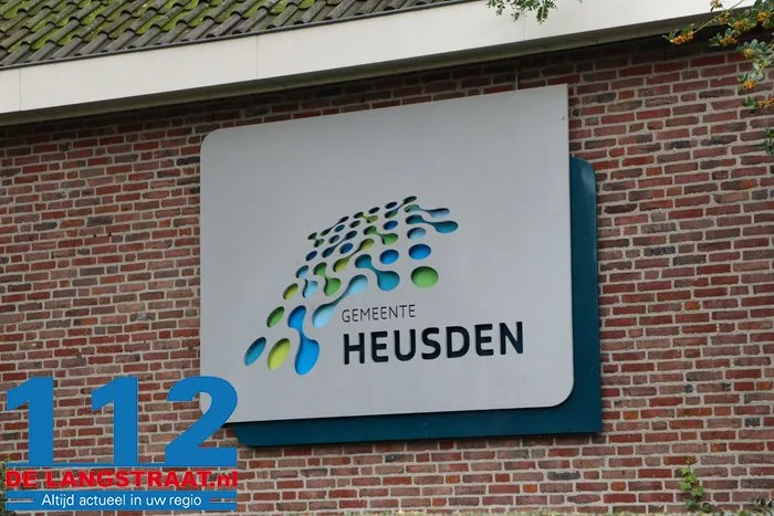 Poederbrief in de postkamer gemeentehuis bevat niets gevaarlijks 11 Poederbrief in de postkamer gemeentehuis bevat niets gevaarlijks 112 De Langstraat