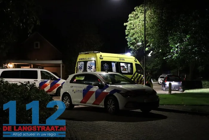 Twee mensen zwaargewond door steekpartij in Sprang-Capelle, verdachte aangehouden 2 Twee mensen zwaargewond door steekpartij in Sprang-Capelle, verdachte aangehouden 112 De Langstraat