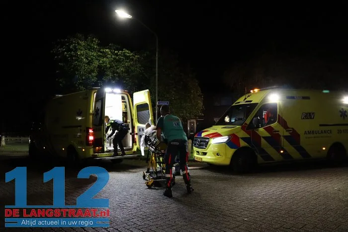 Twee mensen zwaargewond door steekpartij in Sprang-Capelle, verdachte aangehouden 6 Twee mensen zwaargewond door steekpartij in Sprang-Capelle, verdachte aangehouden 112 De Langstraat
