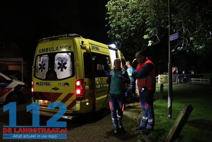 Twee mensen zwaargewond door steekpartij in Sprang-Capelle, verdachte aangehouden 10 Twee mensen zwaargewond door steekpartij in Sprang-Capelle, verdachte aangehouden 112 De Langstraat