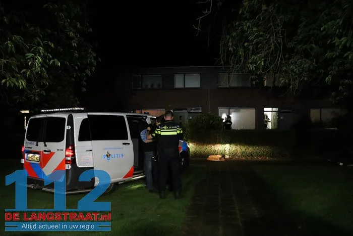 Twee mensen zwaargewond door steekpartij in Sprang-Capelle, verdachte aangehouden 22 Twee mensen zwaargewond door steekpartij in Sprang-Capelle, verdachte aangehouden 112 De Langstraat
