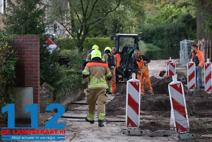 Gaslek door graafwerkzaamheden aan de Dr. Mollerlaan Waalwijk 1 Gaslek door graafwerkzaamheden aan de Dr. Mollerlaan Waalwijk 112 De Langstraat
