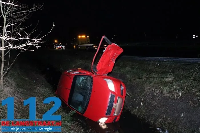 Zwaargewonde bij ernstig ongeval op Midden-Brabantweg: vrouw onder invloed van alcohol en harddrugs 2 Zwaargewonde bij ernstig ongeval op Midden-Brabantweg: vrouw onder invloed van alcohol en harddrugs 112 De Langstraat