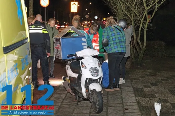 Omstanders horen harde klap en zien pizzabezorger gewond op straat liggen na botsing met auto in Waalwijk 8 Omstanders horen harde klap en zien pizzabezorger gewond op straat liggen na botsing met auto in Waalwijk 112 De Langstraat