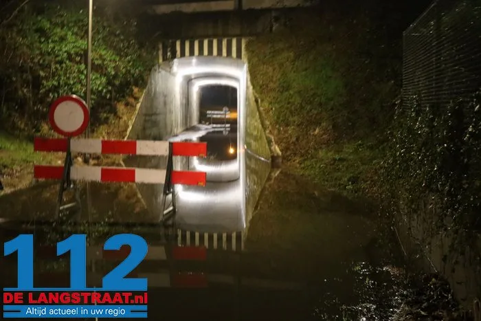 Tunnel afgesloten voor verkeer eindstraat Drunen 3 Tunnel afgesloten voor verkeer eindstraat Drunen 112 De Langstraat