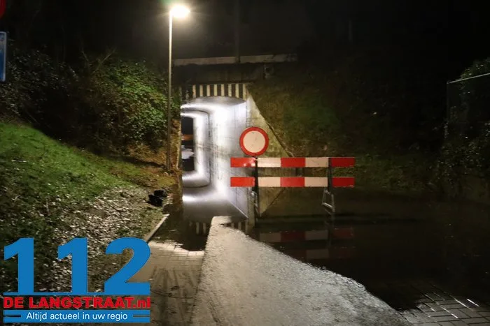 Tunnel afgesloten voor verkeer eindstraat Drunen 4 Tunnel afgesloten voor verkeer eindstraat Drunen 112 De Langstraat