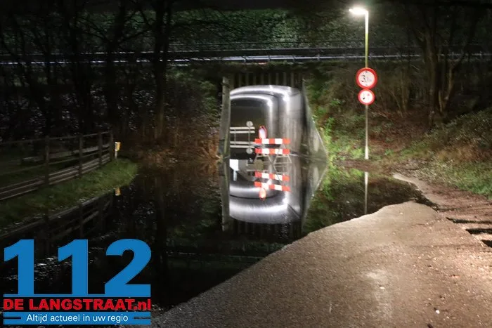 Tunnel afgesloten voor verkeer eindstraat Drunen 7 Tunnel afgesloten voor verkeer eindstraat Drunen 112 De Langstraat