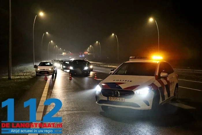 Automobilist gewond naar het ziekenhuis door botsing op de Midden-Brabantweg in Kaatsheuvel 5 Automobilist gewond naar het ziekenhuis door botsing op de Midden-Brabantweg in Kaatsheuvel 112 De Langstraat
