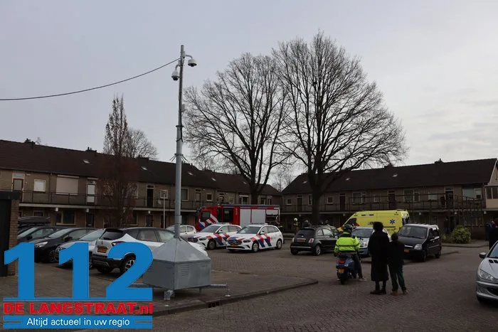 Doorgedraaide man sticht brand in zijn eigen appartement 22 Doorgedraaide man sticht brand in zijn eigen appartement 112 De Langstraat