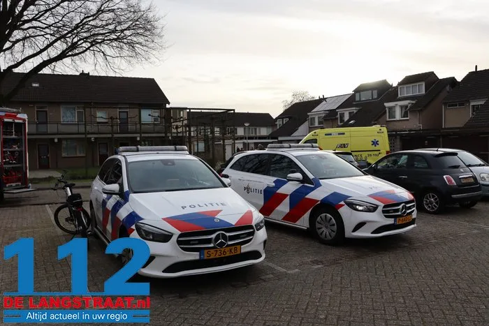 Doorgedraaide man sticht brand in zijn eigen appartement 19 Doorgedraaide man sticht brand in zijn eigen appartement 112 De Langstraat