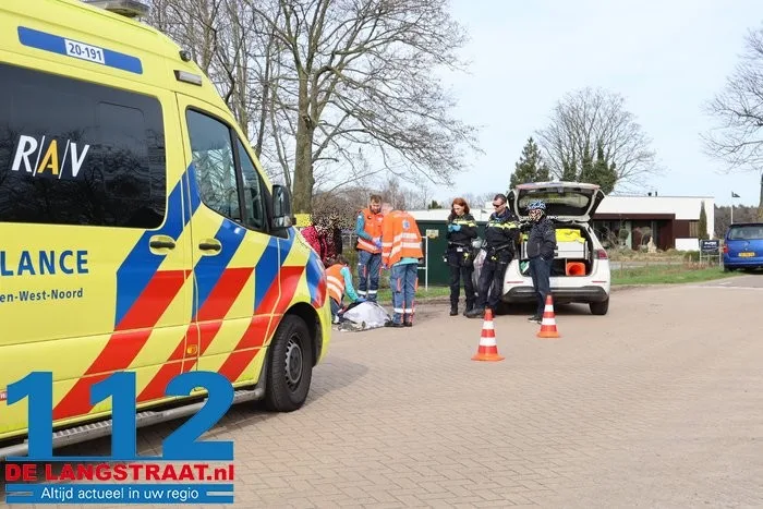 Fietser gewond bij harde val aan de Margrietweg in Drunen 3 Fietser gewond bij harde val aan de Margrietweg in Drunen 112 De Langstraat