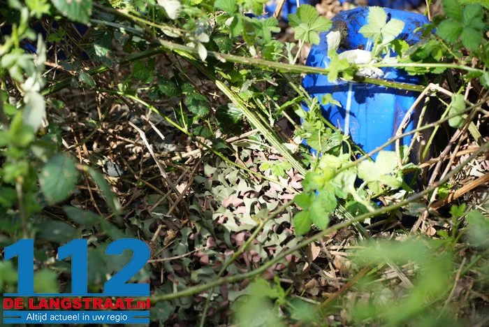 Vaten gevonden in een bosperceel Lageweg in Waspik 112 De Langstraat