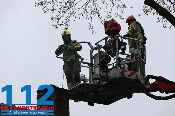 Schoorsteenbrand Erasstraat Kaatsheuvel 7 Schoorsteenbrand Erasstraat Kaatsheuvel 112 De Langstraat