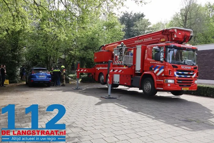 Schoorsteenbrand veroorzaakt veel rook in Drunen 8 Schoorsteenbrand veroorzaakt veel rook in Drunen 112 De Langstraat