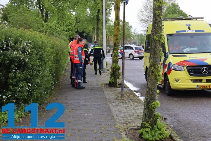 Zoon (24) steekt zijn vader neer in Vlijmen, vlucht naar Apeldoorn waar hij wordt aangehouden 18 Zoon (24) steekt zijn vader neer in Vlijmen, vlucht naar Apeldoorn waar hij wordt aangehouden 112 De Langstraat