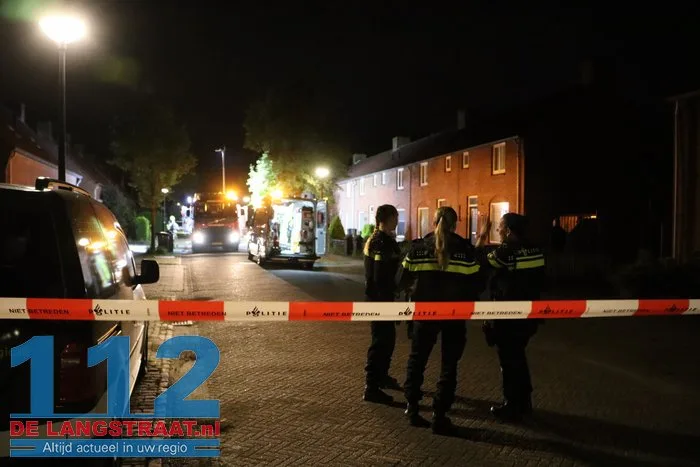 Gaslek in leegstaande woning in Sprang-Capelle, brandweer ter plaatse 21 Gaslek in leegstaande woning in Sprang-Capelle, brandweer ter plaatse 112 De Langstraat