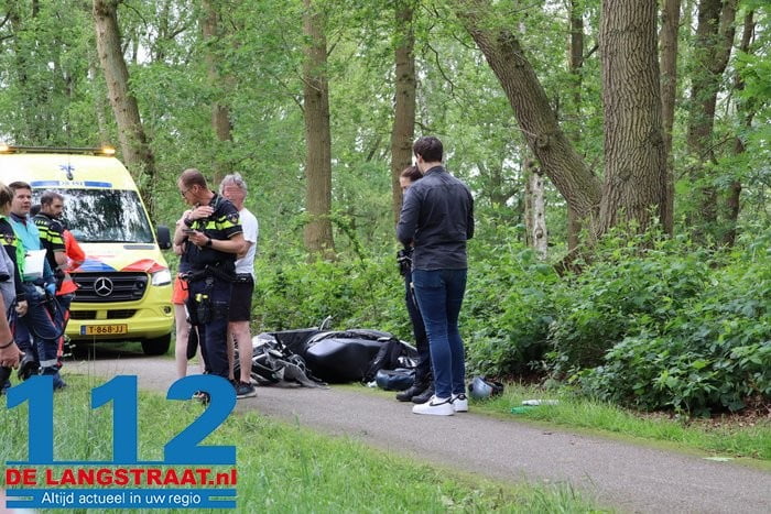 Twee ambulances en traumahelikopter ingezet voor ernstig scooterongeluk in Waalwijk 7 Twee ambulances en traumahelikopter ingezet voor ernstig scooterongeluk in Waalwijk 112 De Langstraat