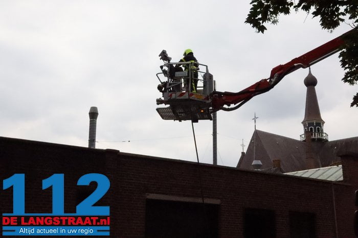 Bankstel vliegt in de brand in bedrijfspand in Waalwijk 11 Bankstel vliegt in de brand in bedrijfspand in Waalwijk 112 De Langstraat