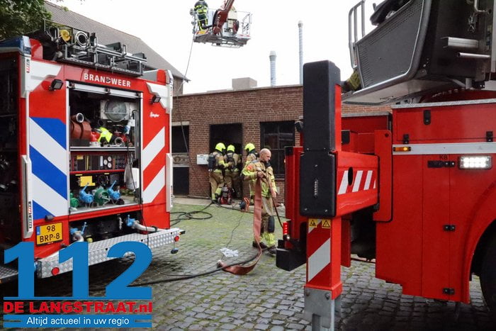 Bankstel vliegt in de brand in bedrijfspand in Waalwijk 16 Bankstel vliegt in de brand in bedrijfspand in Waalwijk 112 De Langstraat