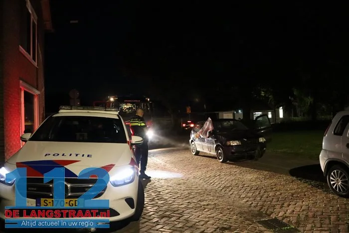 Beschadigde auto gedumpt Julianalaan Sprang-Capelle 2 Beschadigde auto gedumpt Julianalaan Sprang-Capelle 112 De Langstraat