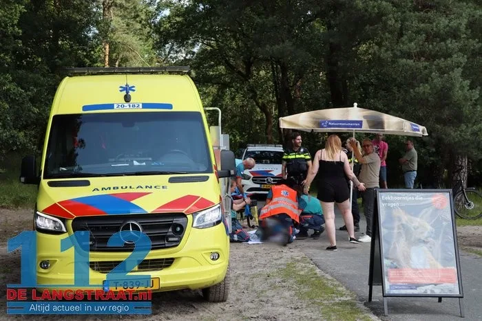 Man valt van fiets in Loonse en Drunense Duinen en raakt gewond: traumahelikopter landt in de duinen 112 De Langstraat
